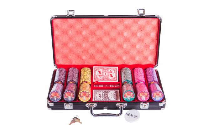 Набор для покера 2 Kings на 300 фишек Набор для покера 2 Kings на 300 фишек